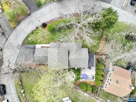 10 Hillside Road Ringwood NJ 07456