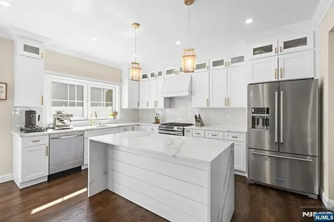 856 Spring Valley Road Maywood NJ 07607