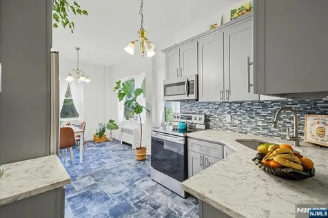 1450 Palisade Avenue Fort Lee NJ 07024