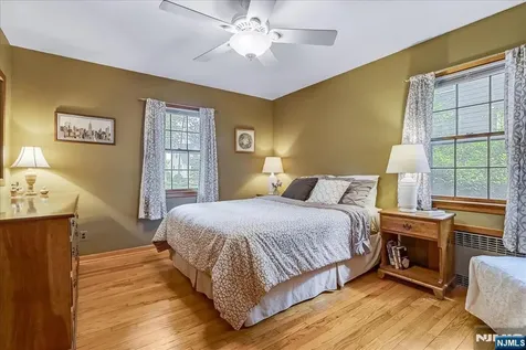187 Henry Place Wyckoff NJ 07481