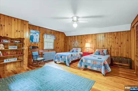 187 Henry Place Wyckoff NJ 07481