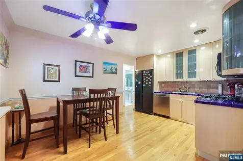 201 Oakdene Place Cliffside Park NJ 07010