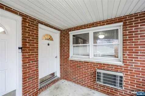 201 Oakdene Place Cliffside Park NJ 07010