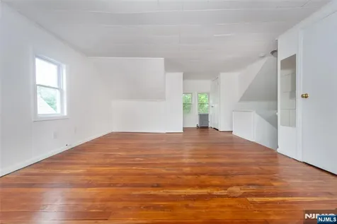 51 Riggs Place South Orange Village NJ 07079