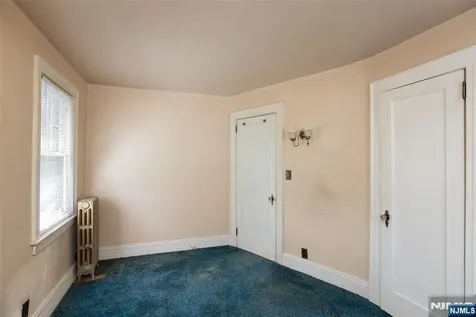 582 Center Avenue River Edge NJ 07661