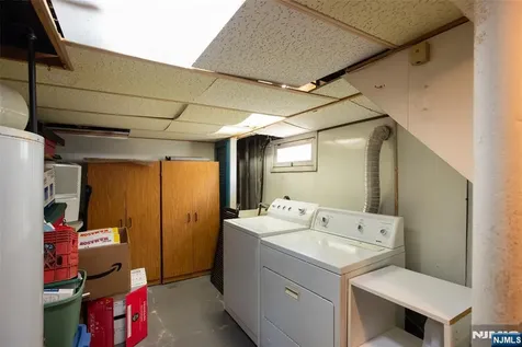 582 Center Avenue River Edge NJ 07661