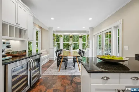 378 Park Street Montclair NJ 07043