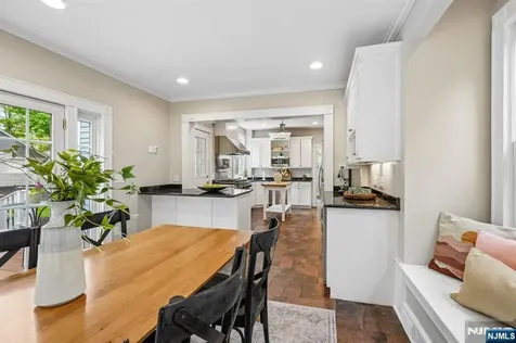 378 Park Street Montclair NJ 07043