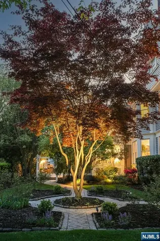 378 Park Street Montclair NJ 07043