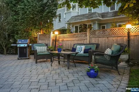 378 Park Street Montclair NJ 07043