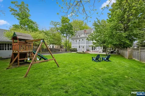 378 Park Street Montclair NJ 07043