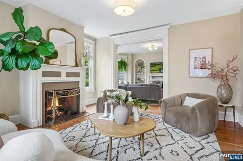 378 Park Street Montclair NJ 07043