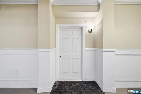 3120 Cory Lane Elmwood Park NJ 07407