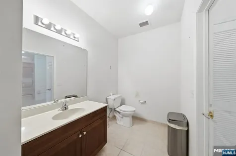 3120 Cory Lane Elmwood Park NJ 07407