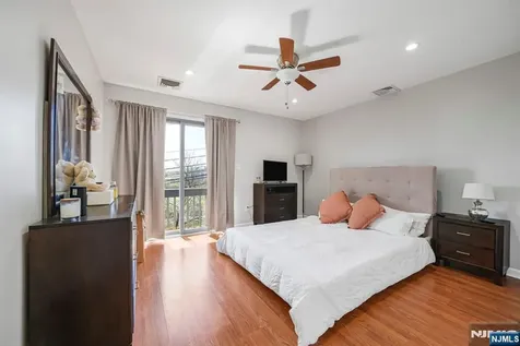855 Valley Brook Avenue Lyndhurst NJ 07071
