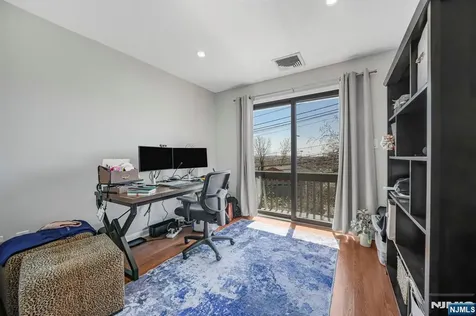 855 Valley Brook Avenue Lyndhurst NJ 07071