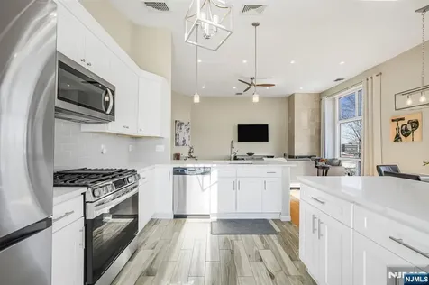 855 Valley Brook Avenue Lyndhurst NJ 07071