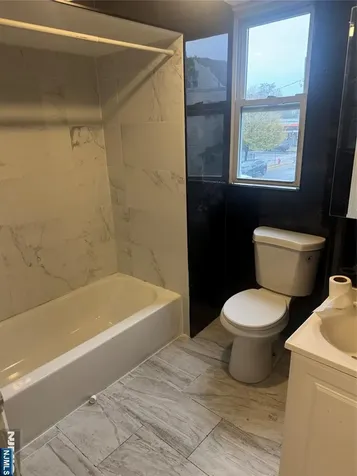 189 Duane Street Orange NJ 07050