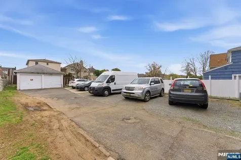 554 Kingsland Avenue Lyndhurst NJ 07071