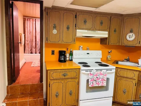 108 Bellevue Avenue Elmwood Park NJ 07407