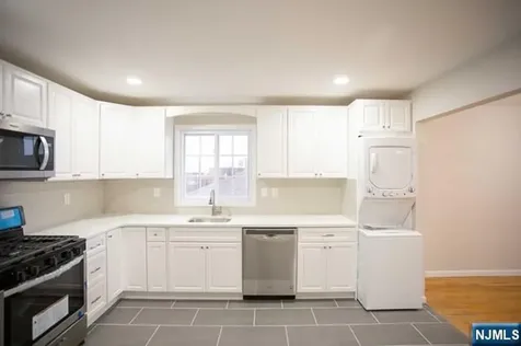473 Lincoln Street Palisades Park NJ 07650
