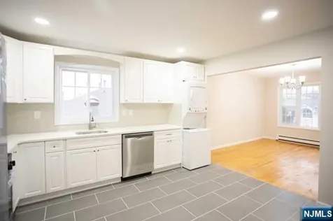 473 Lincoln Street Palisades Park NJ 07650