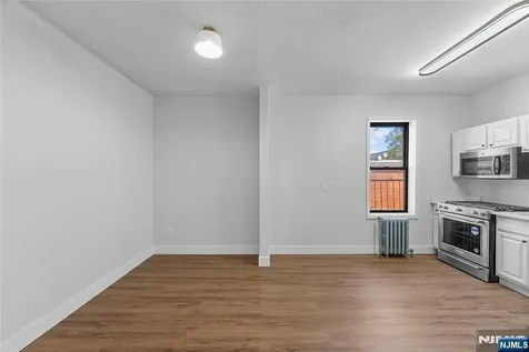 433 Lincoln Avenue Orange NJ 07050