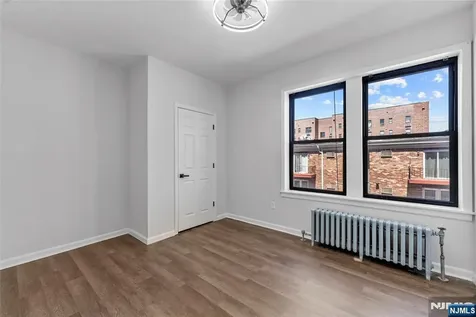 433 Lincoln Avenue Orange NJ 07050