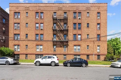 433 Lincoln Avenue Orange NJ 07050