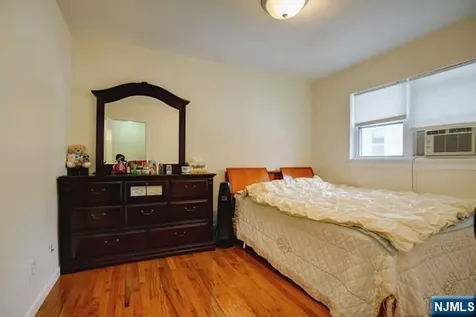 295 Tenafly Road Tenafly NJ 07670
