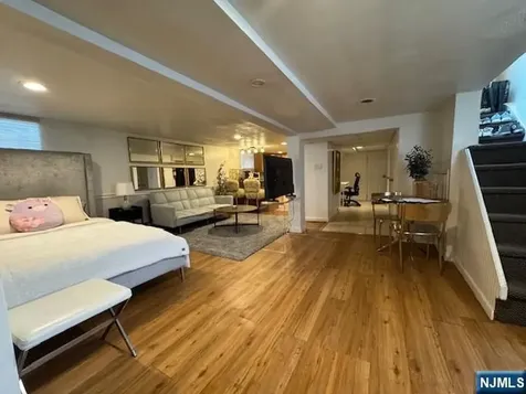 549 Oregon Avenue Cliffside Park NJ 07010