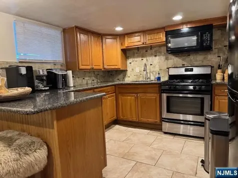 549 Oregon Avenue Cliffside Park NJ 07010
