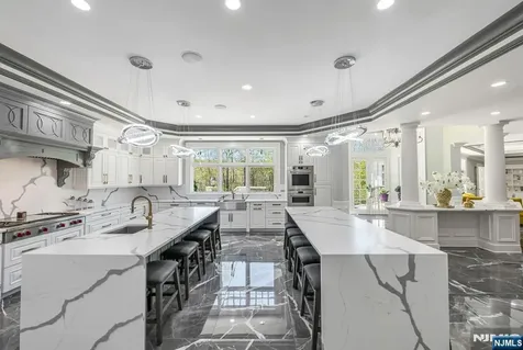 340 Indian Trail Drive Franklin Lakes NJ 07417