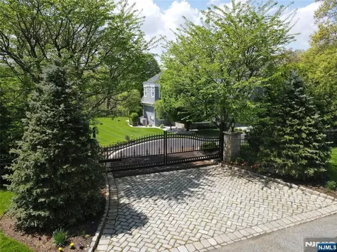 340 Indian Trail Drive Franklin Lakes NJ 07417