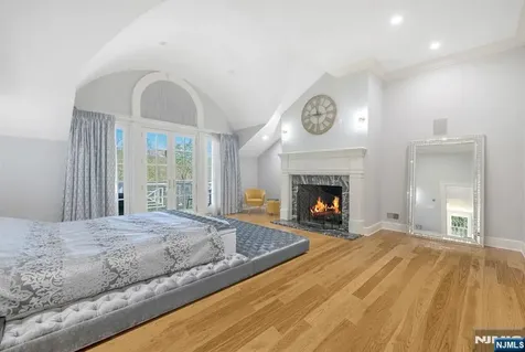 340 Indian Trail Drive Franklin Lakes NJ 07417