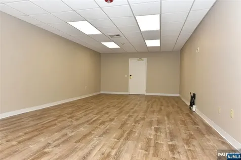 555 Goffle Road Ridgewood NJ 07450