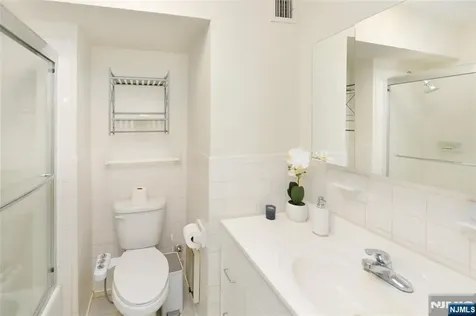 125 Prospect Avenue Hackensack NJ 07601