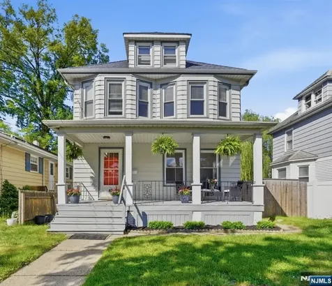 42 Spring Valley Avenue Hackensack NJ 07601