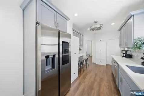 42 Spring Valley Avenue Hackensack NJ 07601