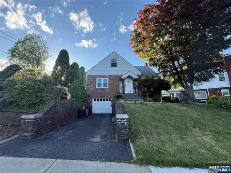 165 Oak Grove Avenue Hasbrouck Heights NJ 07604