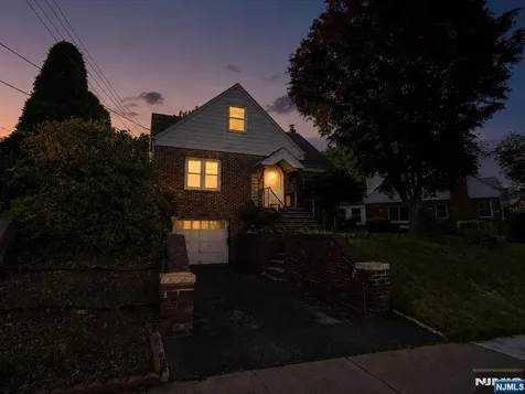 165 Oak Grove Avenue Hasbrouck Heights NJ 07604