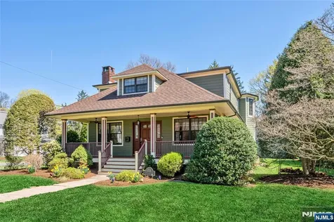 133 N Pleasant Avenue Ridgewood NJ 07450