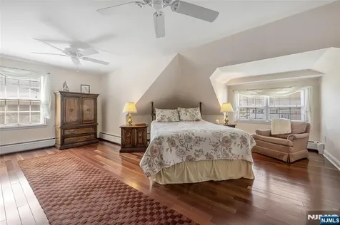 133 N Pleasant Avenue Ridgewood NJ 07450