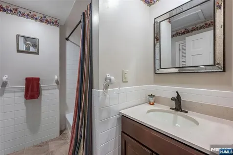 133 N Pleasant Avenue Ridgewood NJ 07450