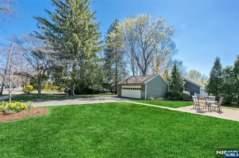 133 N Pleasant Avenue Ridgewood NJ 07450