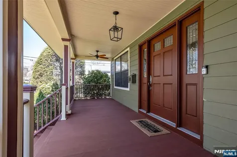133 N Pleasant Avenue Ridgewood NJ 07450