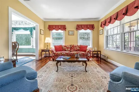 133 N Pleasant Avenue Ridgewood NJ 07450