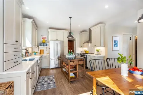 39 Draper Terrace Montclair NJ 07042