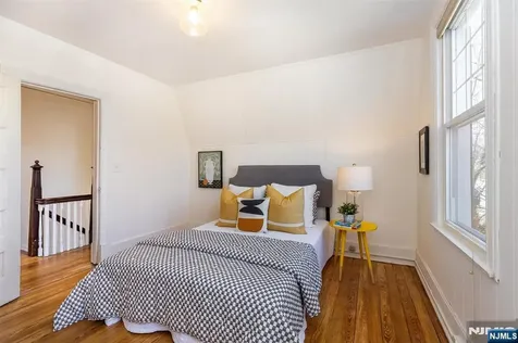 39 Draper Terrace Montclair NJ 07042