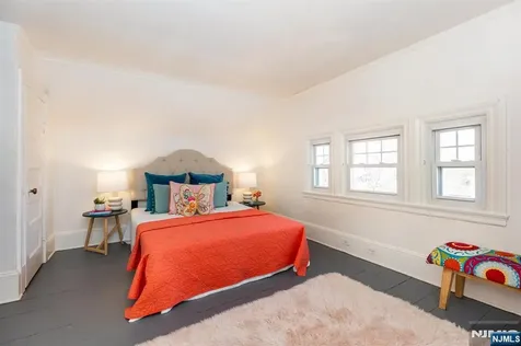 39 Draper Terrace Montclair NJ 07042